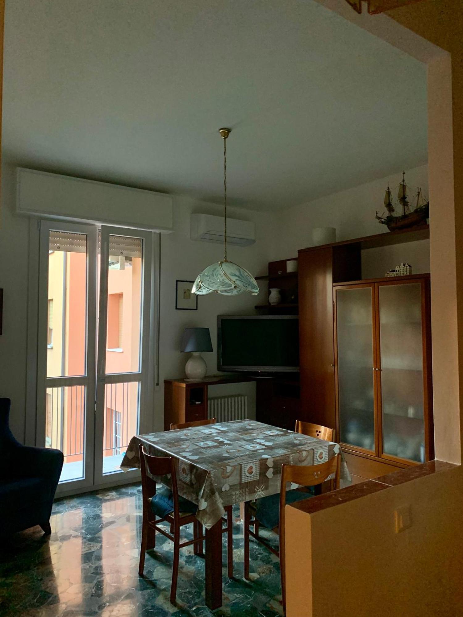 Comfortable Apartament 2 Bedroom Suitable 2-5 Pax Bolonia Exterior foto